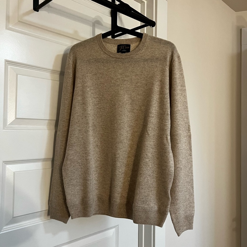 J.Crew Cashmere Crewneck Sweater Size Medium
Color: Off White / Very light tan